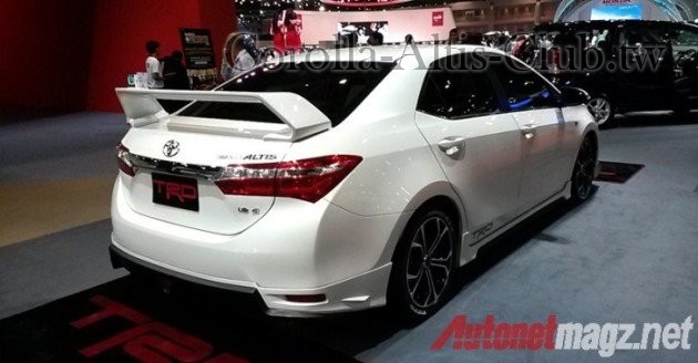 Toyota-Corolla-Altis-TRD-Rear-Right-View-630x328.jpg