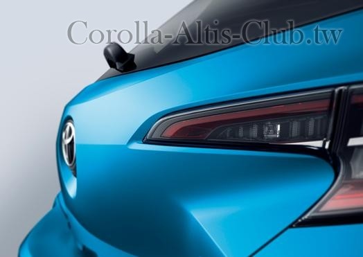 2019_Toyota_Corolla_Hatchback_01_FAAFBF5A24B26BD4031092D2C26EF8A9642539A8_low.jpg